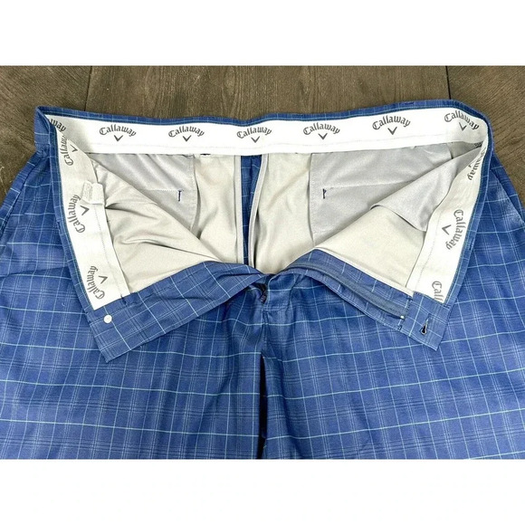 Callaway Golf Shorts Flat Front Comfort Waist Stretch Blue Plaid Men's 42 - Picture 9 of 11
